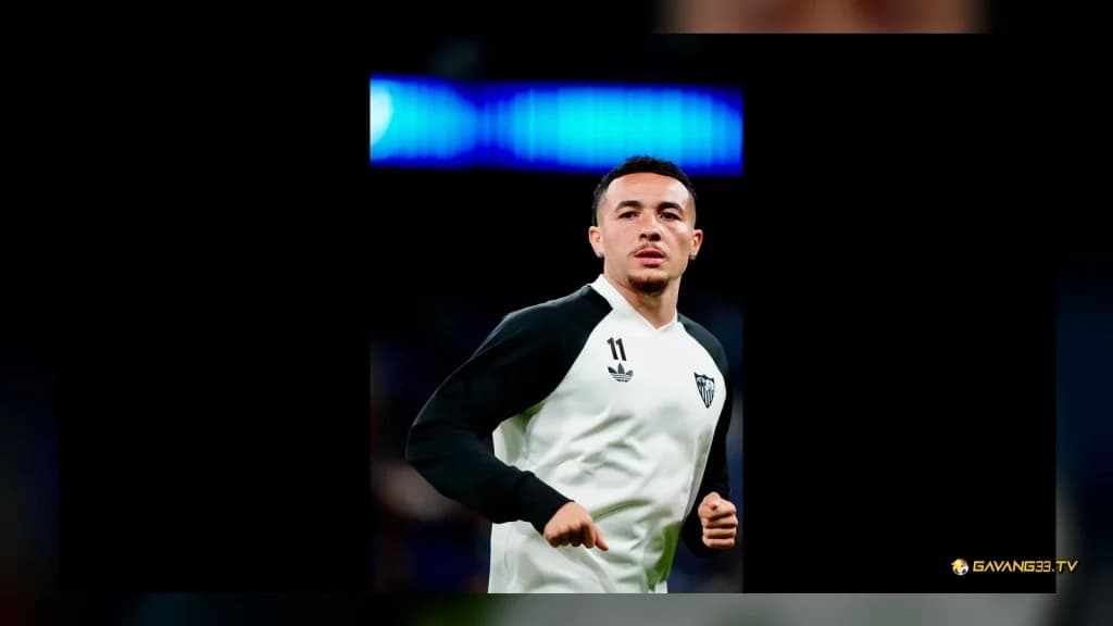 Cầu thủ Sevilla trước trận Osasuna